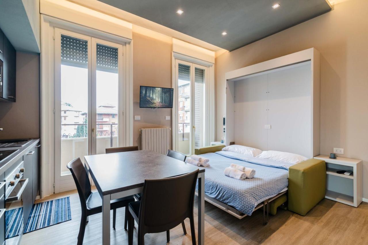 Appartement Pavia Tower - By Host4U Extérieur photo