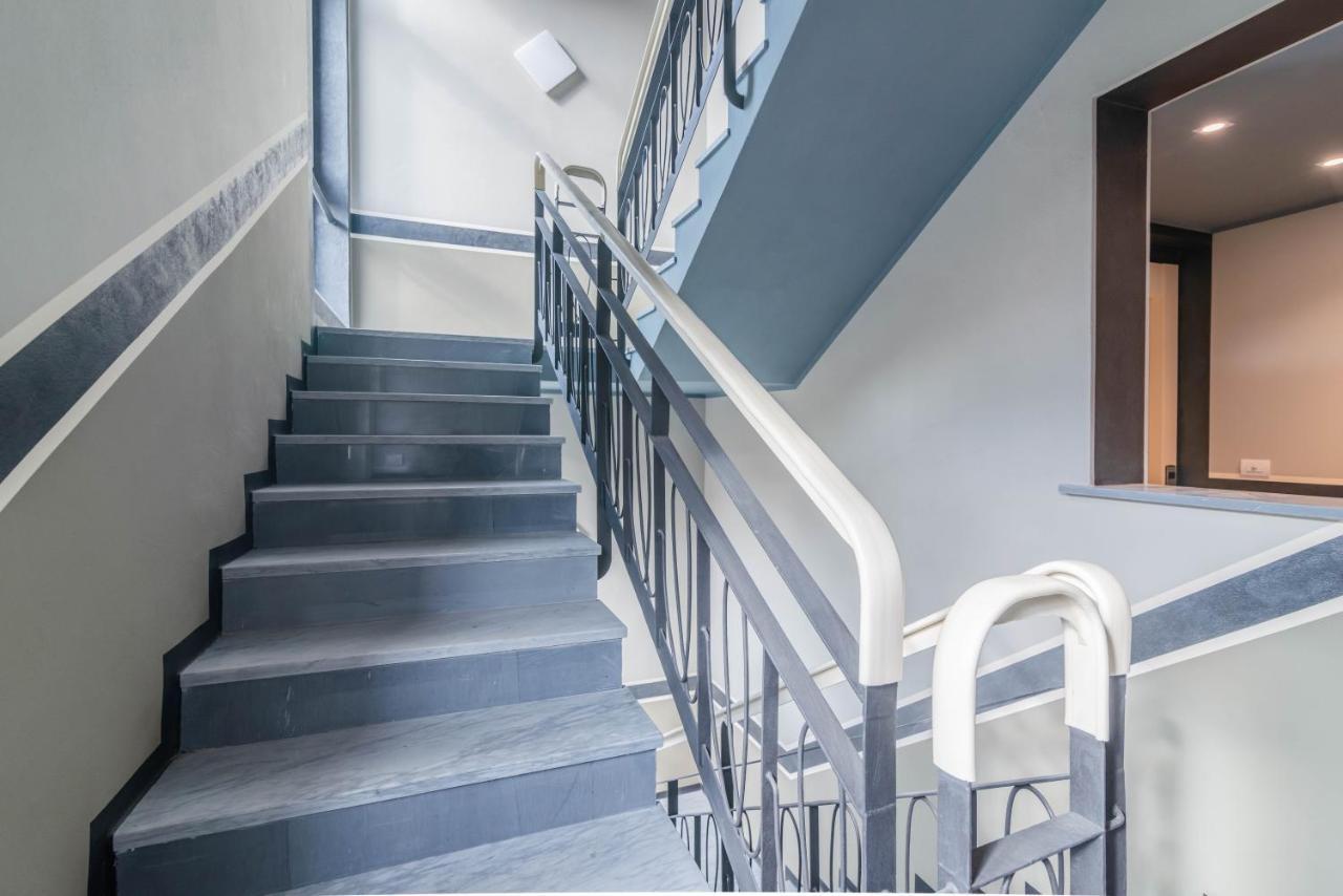 Appartement Pavia Tower - By Host4U Extérieur photo