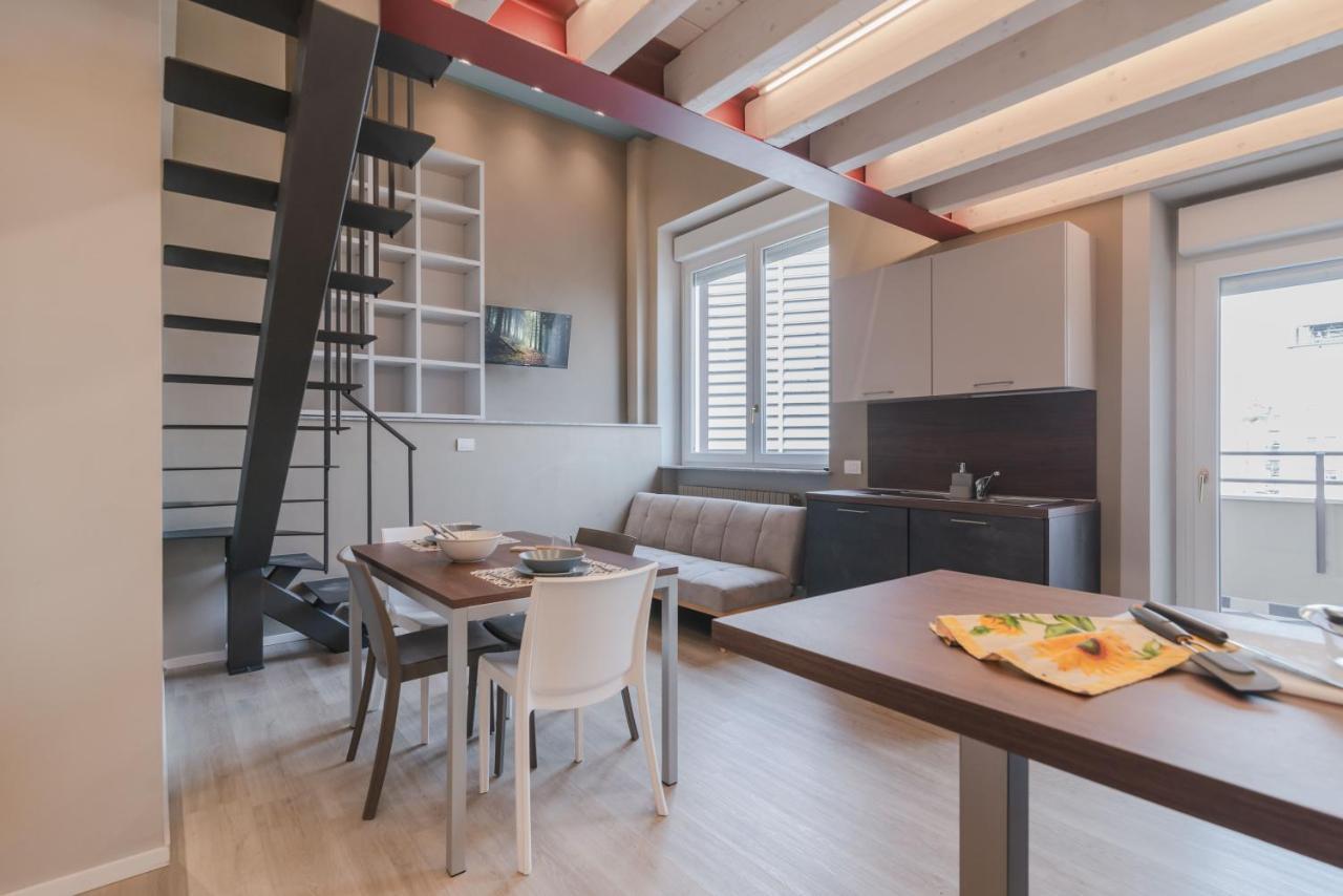 Appartement Pavia Tower - By Host4U Extérieur photo