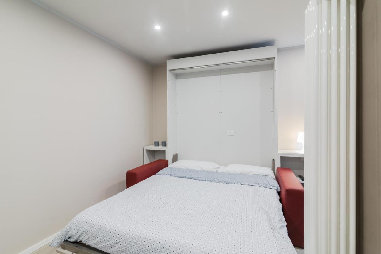 Appartement Pavia Tower - By Host4U Extérieur photo